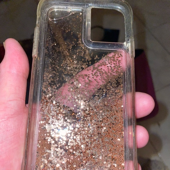 Cell phone case - Picture 1 of 2